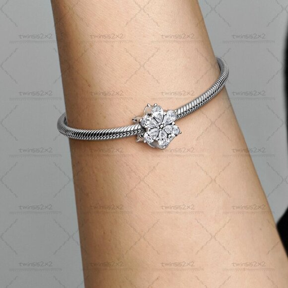 Pandora Sparkling Herbarium Cluster Charm|Pendant - Picture 2 of 2